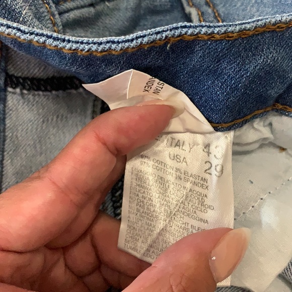 Fashion Nova distressed jeans - Picture 3 of 3